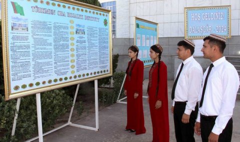 https://vestiabad.ru/news/6143/vuzy-turkmenistana-v-202425-uchebnom-godu-primut-na-303-studenta-bolshe