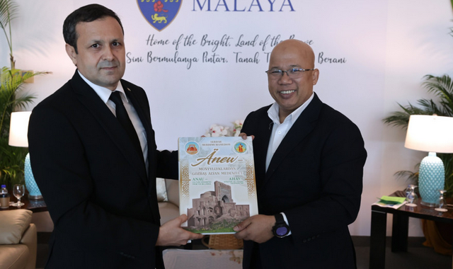 Посол Туркменистана в Малайзии провел встречу в Университете Малайи