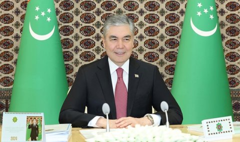 https://vestiabad.ru/news/3290/gurbanguly-berdymuhamedov-vystupil-na-zasedanii-prezidiuma-halk-maslahaty-turkmenistana