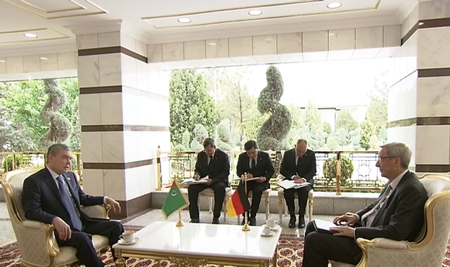 Туркменистан и Германия рассмотрели взаимовыгодное сотрудничество