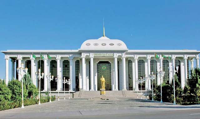 Меджлис Туркменистана ведет подготовку по рассмотрению ряда проектов Законов страны