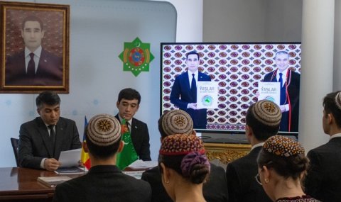 https://vestiabad.ru/news/2891/knigu-prezidenta-turkmenistana-prezentovali-v-buhareste