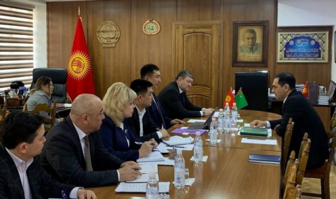 https://vestiabad.ru/news/3405/posol-turkmenistana-nury-golliev-vstretilsya-s-ministrom-transporta-i-kommunikacii-kirgizii