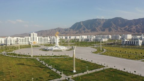 https://vestiabad.ru/news/1660/turkmenistan-planiruet-zakupit-v-germanii-ekoavtomobili-dlya-goroda-arkadag