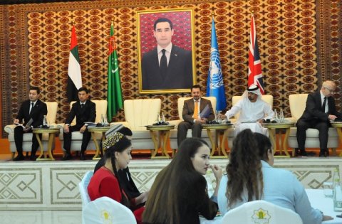 https://vestiabad.ru/news/1576/v-turkmenistane-proshla-molodezhnaya-konferenciya-po-voprosam-izmeneniya-klimata