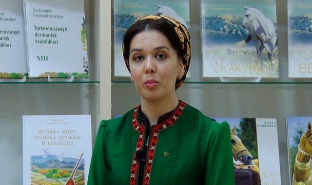 Преподаватель ВУЗа выделила достоинства языковых международных олимпиад в Туркменистане