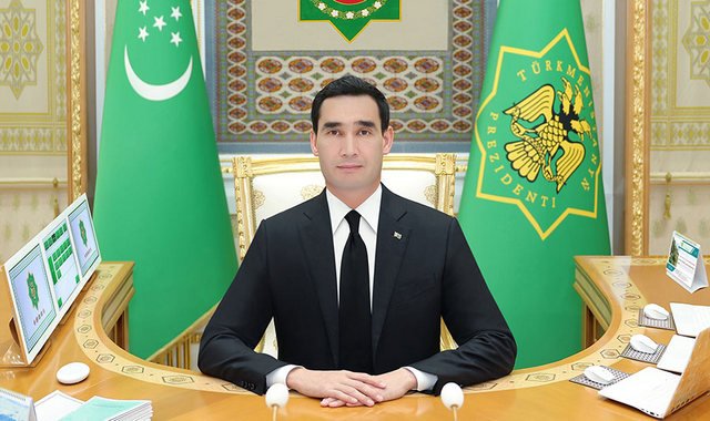 Президент Туркменистана поздравил участников международного турнира по хоккею
