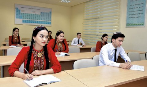 https://vestiabad.ru/news/6187/v-turkmenistane-v-vuzah-i-profshkolah-vvedeny-22-novye-specialnosti