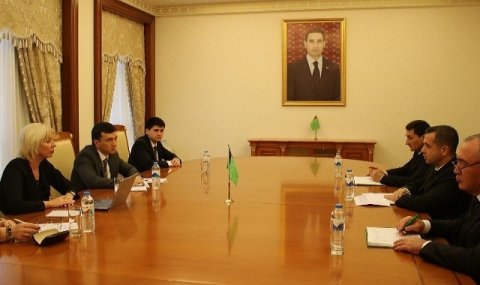 https://vestiabad.ru/news/1862/turkmenistan-izuchaet-opyt-es-v-sfere-upravleniya-gosudarstvennymi-granicami