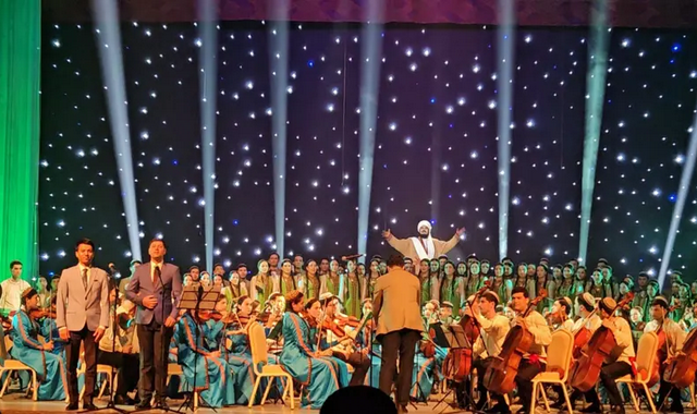 В Ашхабаде прозвучала гармония музыки и поэзии: концерт в честь Махтумкули