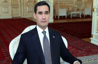 Президенты Туркменистана и Татарстана посетили праздничные скачки