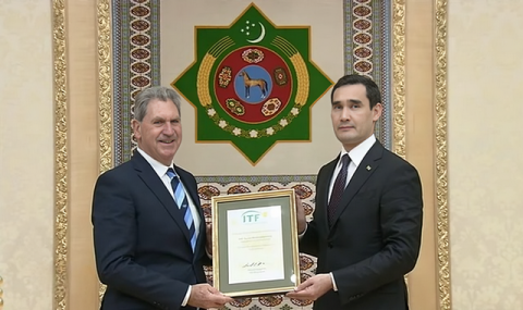 https://vestiabad.ru/news/3936/prezident-turkmenistana-prinyal-glavu-mezhdunarodnoi-federacii-tennisa