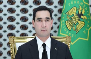 Сердар Бердымухамедов провел совещание по вопросам развития АПК Туркменистана
