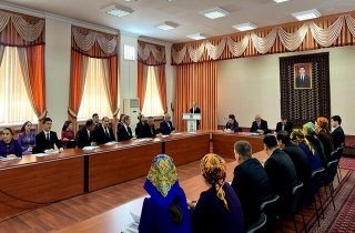 В институте химии АН Туркменистана прошла конференция в честь Махтумкули
