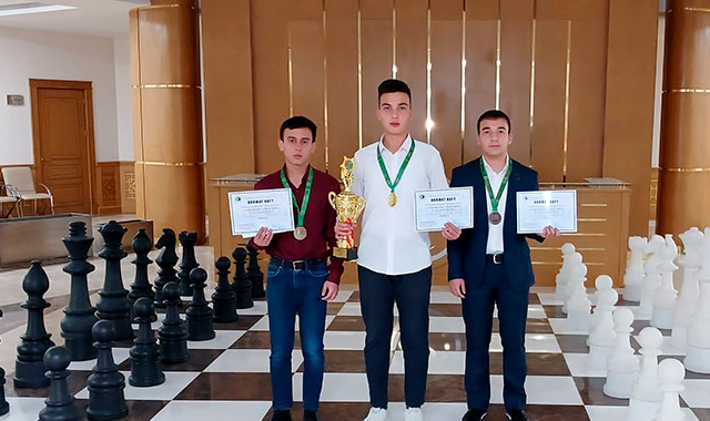 Чемпионом Туркменистана по шахматам стал солдат-срочник