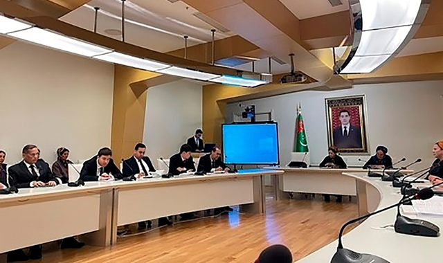 В Техноцентре АН Туркменистана провели семинар по коммерциализации науки