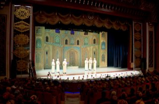 В Туркменистане воссоздали оперный спектакль о Махтумкули Фраги