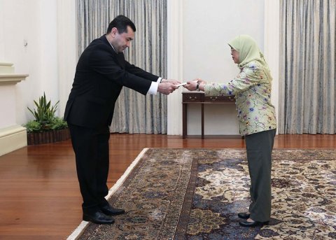 https://vestiabad.ru/news/1129/v-synhapure-akkredytovan-nov-i-posol-turkmenystana