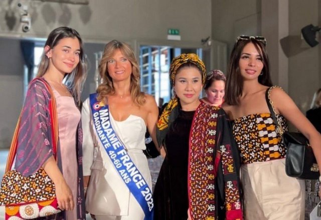 Туркменистан принял участие в показе мод Oriental Fashion Show 2023 во Франции