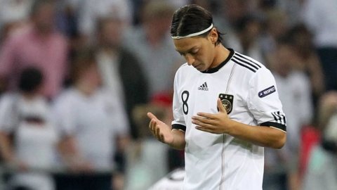 https://vestiabad.ru/news/272/34-letnyi-mesut-ozyl-ob-iavyl-o-zavershenyy-karer-futbolysta