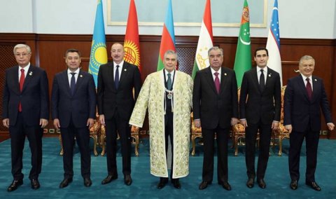 https://vestiabad.ru/news/1282/predsedatelia-khalk-maslakhat-turkmenystana-nahradyly-pochetn-m-znakom-hlav-hosudarstv-tsentralnoi-azyy