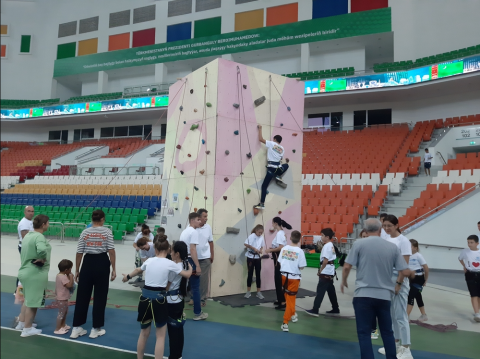 https://vestiabad.ru/news/1357/myr-sporta-bez-hranyts-ynkliuzyvn-i-festyval-m-razn-e-m-ravn-e-proidet-v-ashkhabade