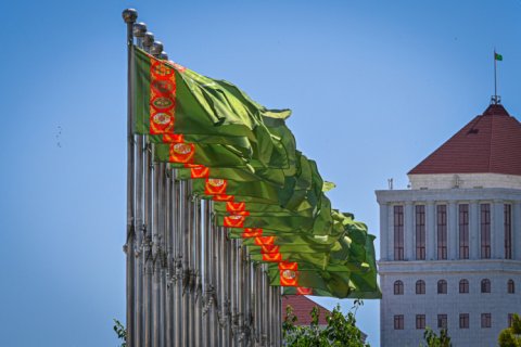 https://vestiabad.ru/news/267/prezydent-serdar-berd-mukhamedov-podpysal-zakon-o-medzhlyse-turkmenystana